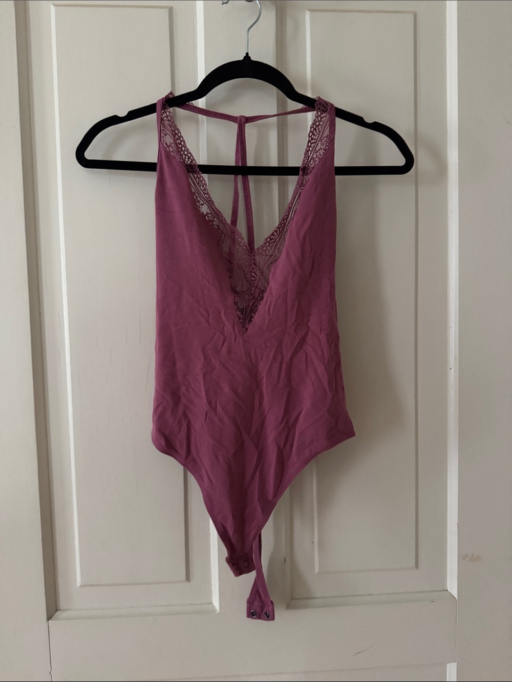 Express Lace-Trim Deep V Bodysuit in Dusty Rose